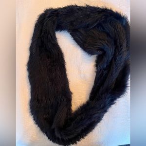525 America Fur Infinity Scarf, Navy